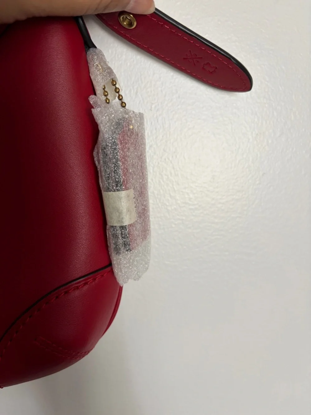 Coach Hamptons Hobo - Red NWT - Picture 4 of 11